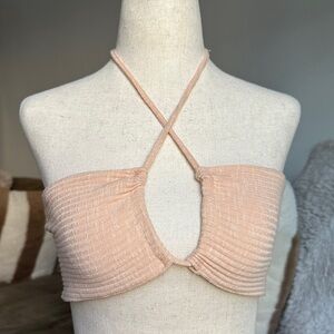 Ribbed Cross-Halter Crop Top in Peach